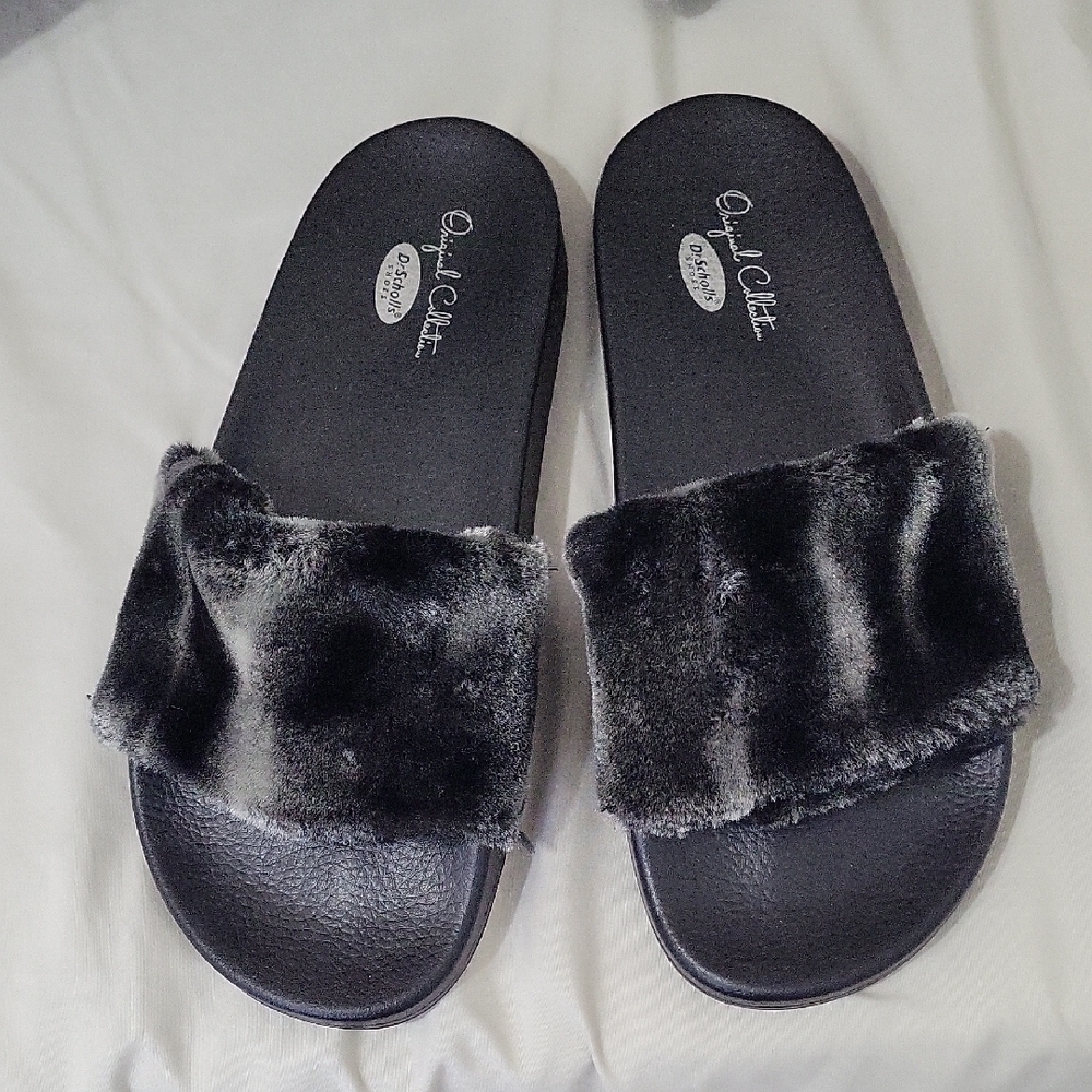 Dr. Scholl's Black and Gray Fuzzy Slippers